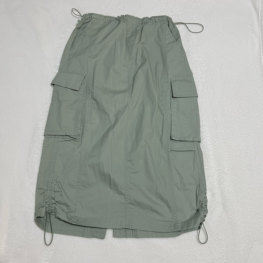 Green Cargo Skirt with Drawstring Hem